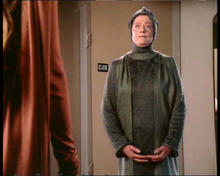 Star Trek Bilder - The Next Generation - Die Thronfolgerin