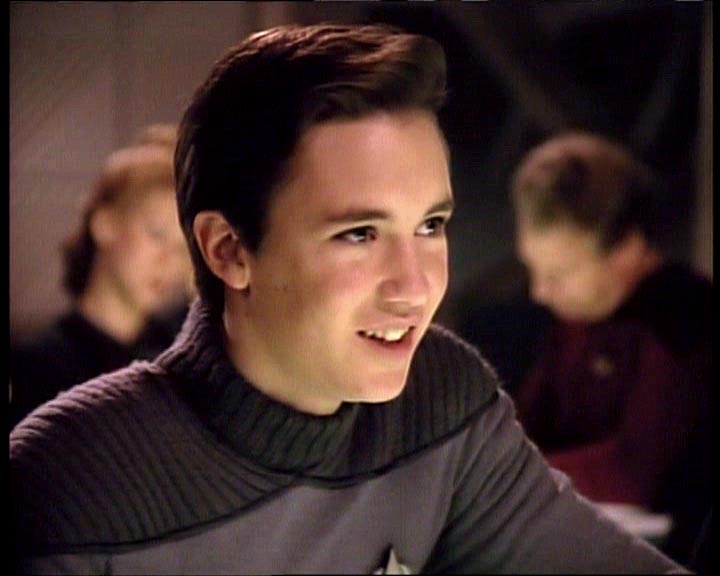 Star Trek Bilder - The Next Generation - Die Thronfolgerin