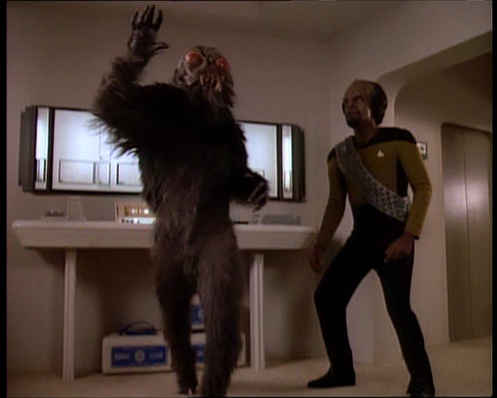 Star Trek Bilder - The Next Generation - Die Thronfolgerin