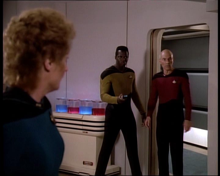 Star Trek Bilder - The Next Generation - Die Thronfolgerin