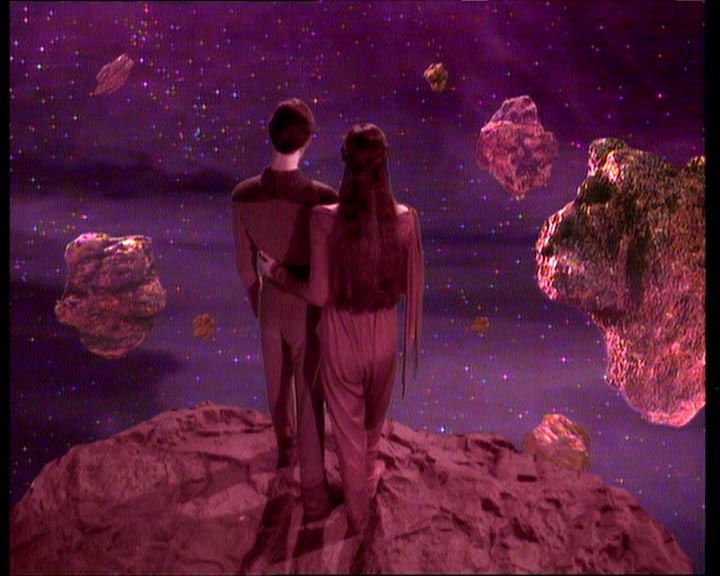 Star Trek Bilder - The Next Generation - Die Thronfolgerin