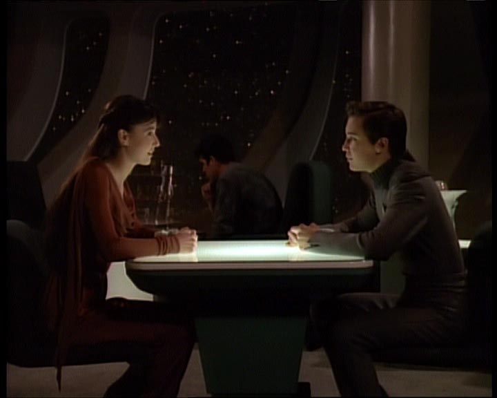 Star Trek Bilder - The Next Generation - Die Thronfolgerin