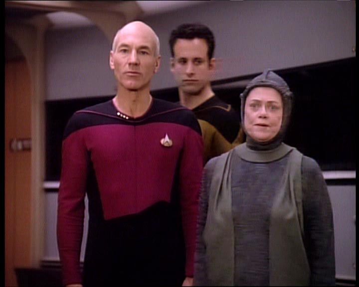 Star Trek Bilder - The Next Generation - Die Thronfolgerin