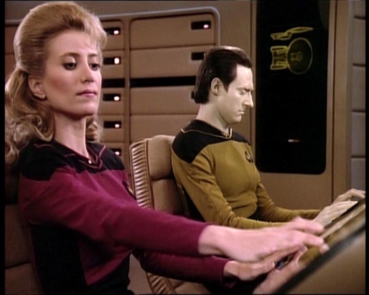Star Trek Bilder - The Next Generation - Die Thronfolgerin