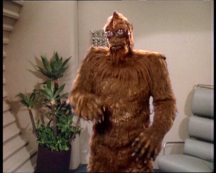 Star Trek Bilder - The Next Generation - Die Thronfolgerin