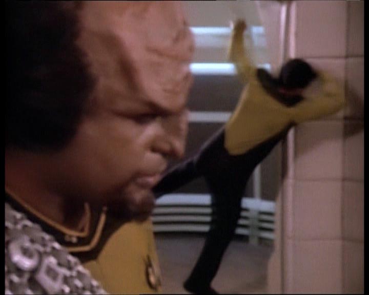 Star Trek Bilder - The Next Generation - Die Iconia-Sonden