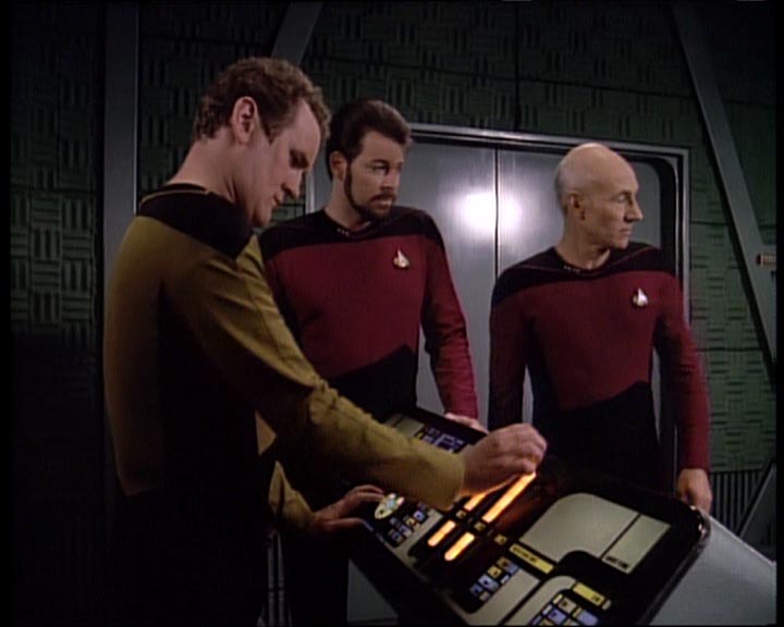 Star Trek Bilder - The Next Generation - Hotel Royale