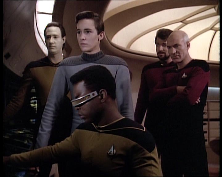 Star Trek Bilder - The Next Generation - Hotel Royale