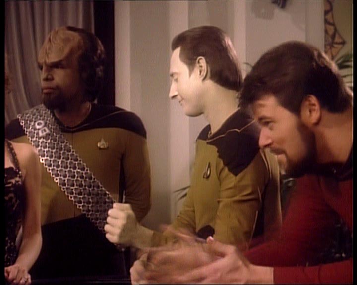 Star Trek Bilder - The Next Generation - Hotel Royale