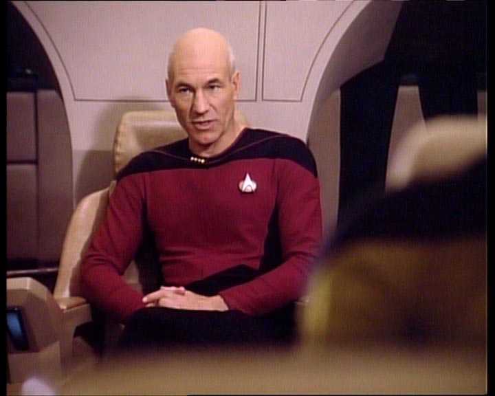 Star Trek Bilder - The Next Generation - Hotel Royale