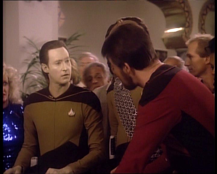 Star Trek Bilder - The Next Generation - Hotel Royale