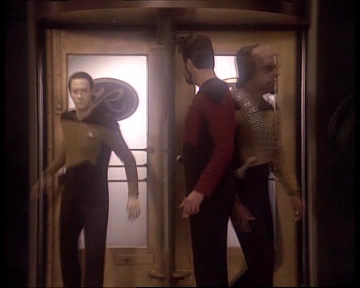 Star Trek Bilder - The Next Generation - Hotel Royale