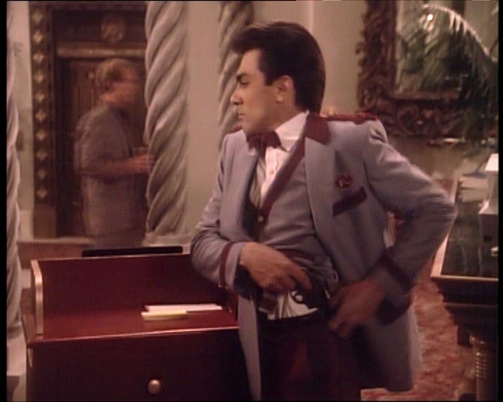 Star Trek Bilder - The Next Generation - Hotel Royale