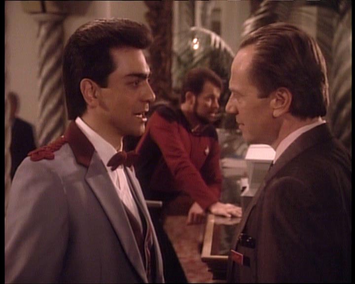 Star Trek Bilder - The Next Generation - Hotel Royale