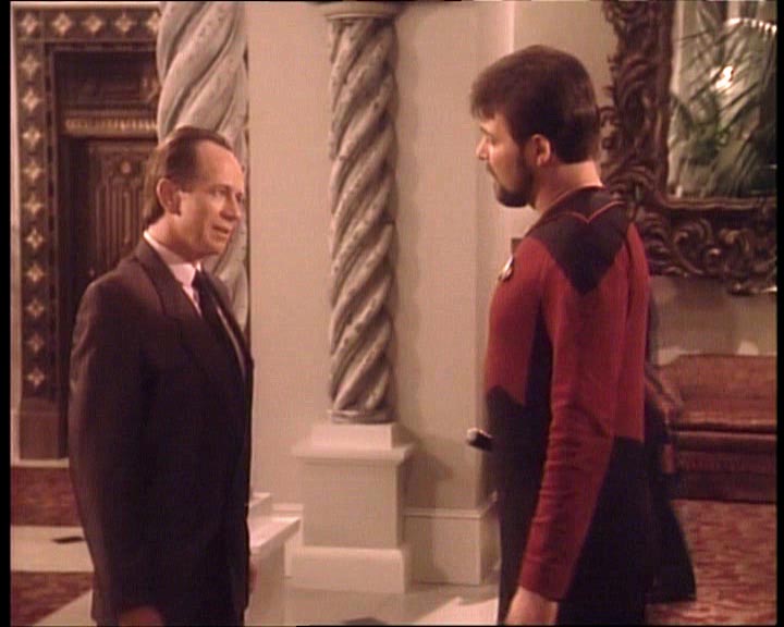 Star Trek Bilder - The Next Generation - Hotel Royale