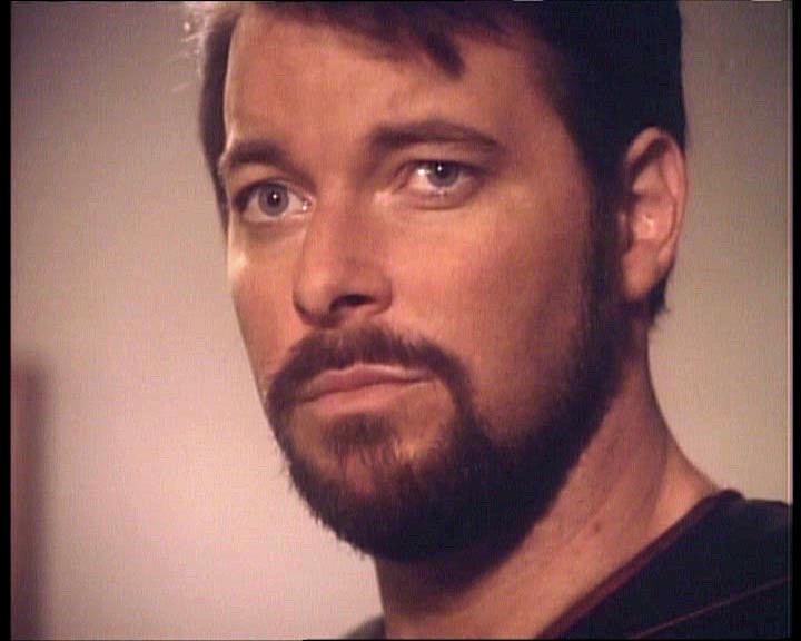 Star Trek Bilder - The Next Generation - Hotel Royale