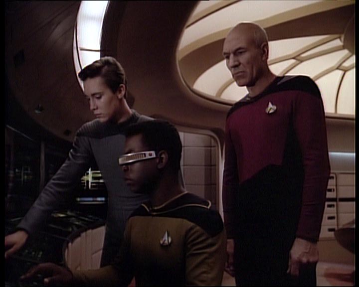 Star Trek Bilder - The Next Generation - Hotel Royale