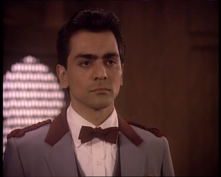 Star Trek Bilder - The Next Generation - Hotel Royale