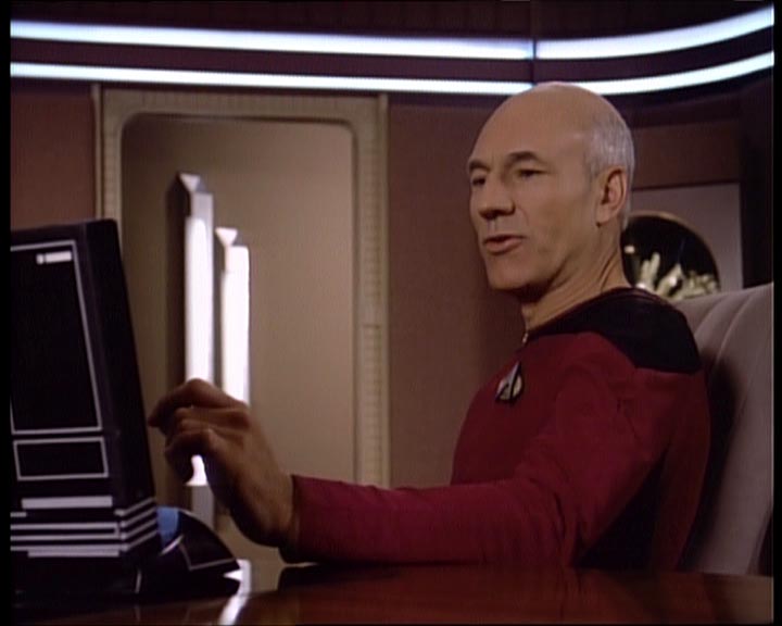 Star Trek Bilder - The Next Generation - Hotel Royale