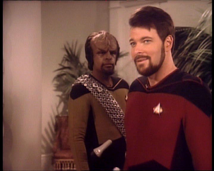 Star Trek Bilder - The Next Generation - Hotel Royale