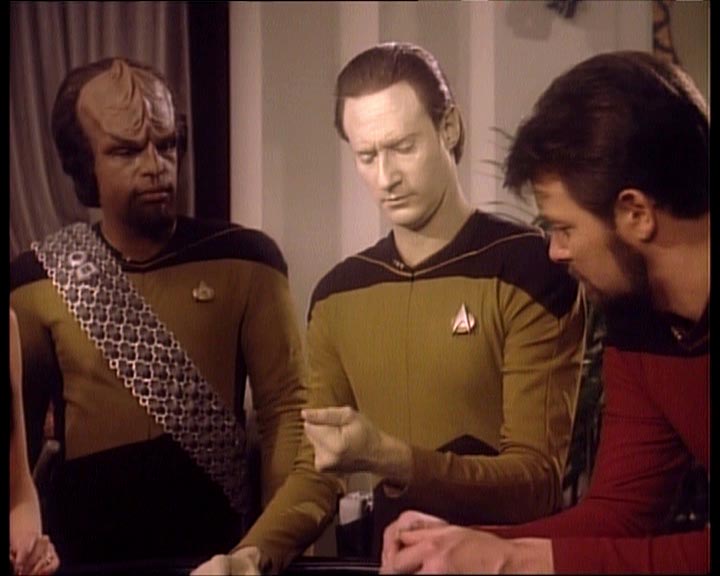 Star Trek Bilder - The Next Generation - Hotel Royale