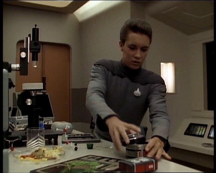 Star Trek Bilder - The Next Generation - Die Macht der Naniten