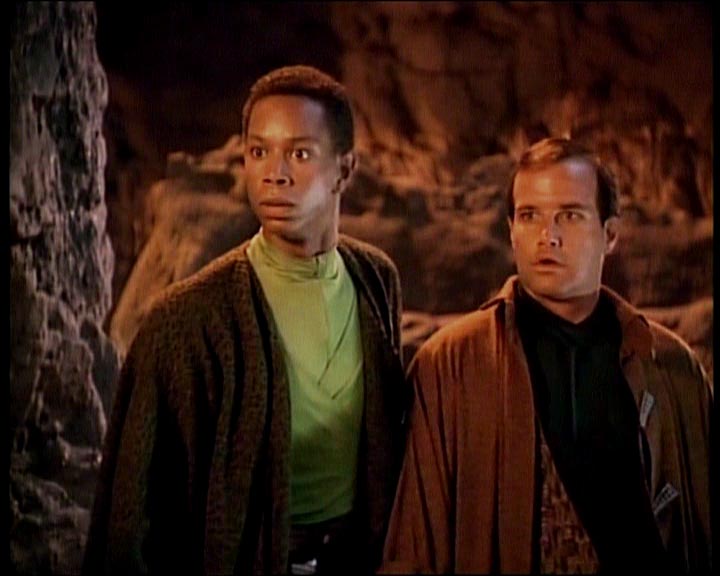 Star Trek Bilder - The Next Generation - Die Macht der Paragraphen