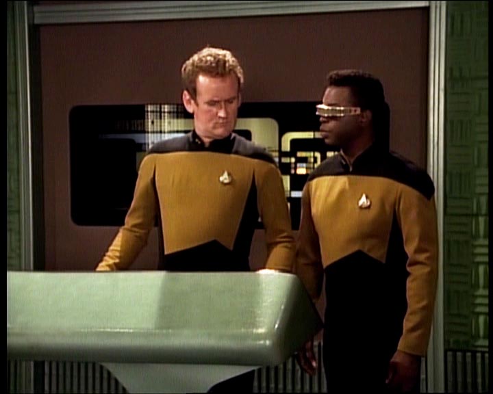 Star Trek Bilder - The Next Generation - Die Macht der Paragraphen