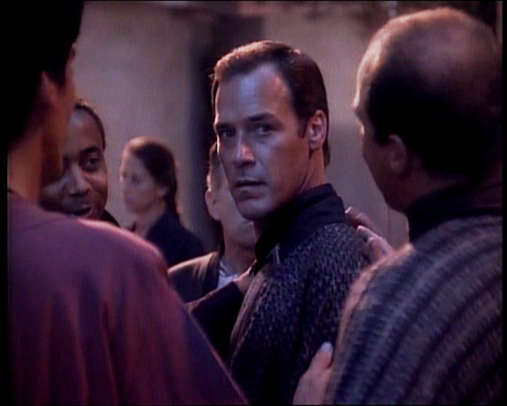 Star Trek Bilder - The Next Generation - Die Macht der Paragraphen