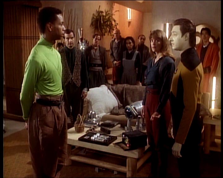 Star Trek Bilder - The Next Generation - Die Macht der Paragraphen