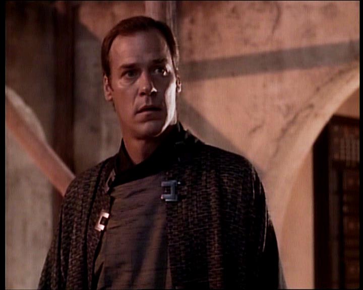 Star Trek Bilder - The Next Generation - Die Macht der Paragraphen