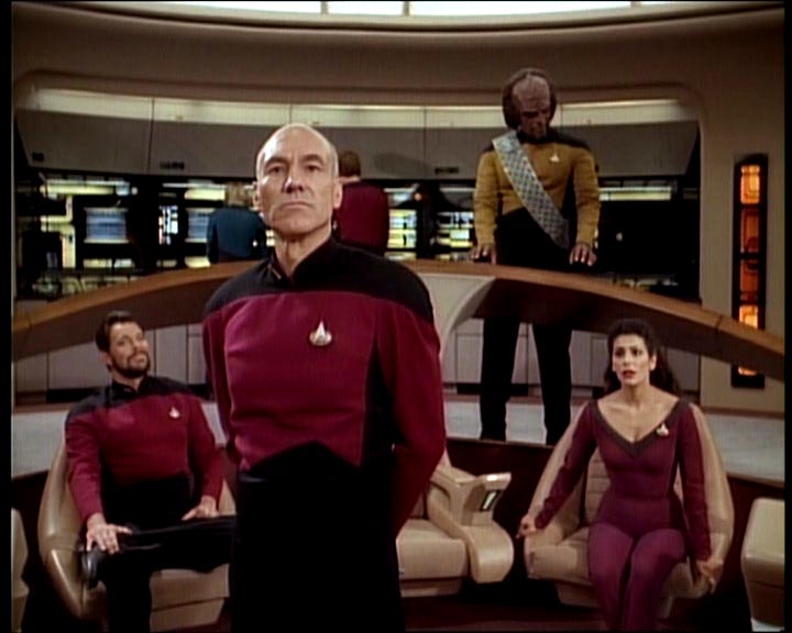 Star Trek Bilder - The Next Generation - Die Macht der Paragraphen
