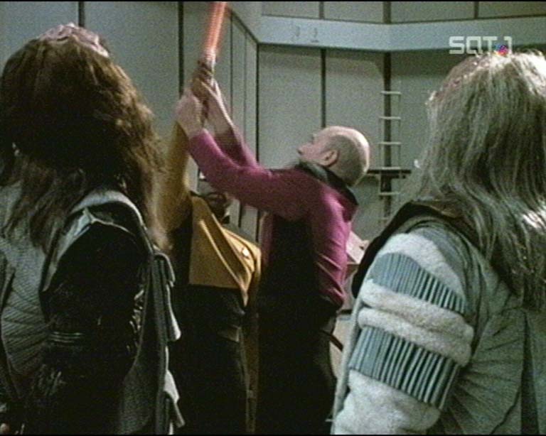 Star Trek Bilder - The Next Generation - Verräterische Signale