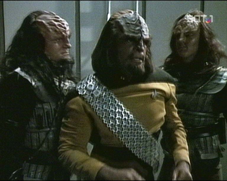 Star Trek Bilder - The Next Generation - Verräterische Signale