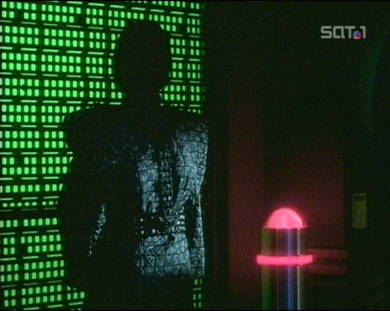 Star Trek Bilder - The Next Generation - Verräterische Signale