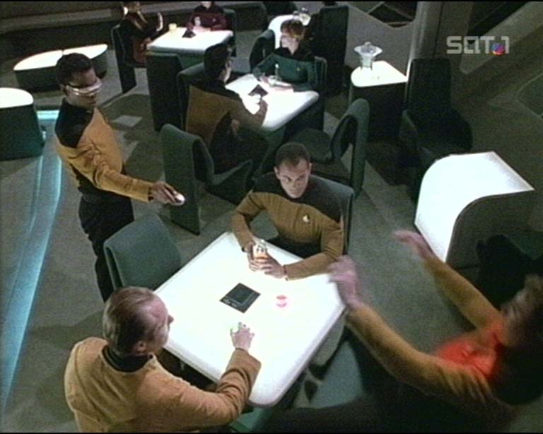 Star Trek Bilder - The Next Generation - Verräterische Signale