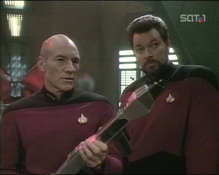 Star Trek Bilder - The Next Generation - Verräterische Signale