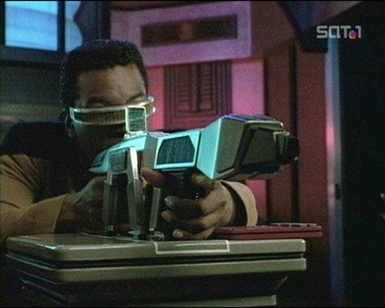 Star Trek Bilder - The Next Generation - Verräterische Signale