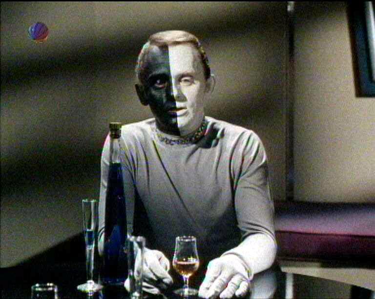 Star Trek Bilder - The Original Series - Raumschiff Enterprise - Bele jagt Lokai