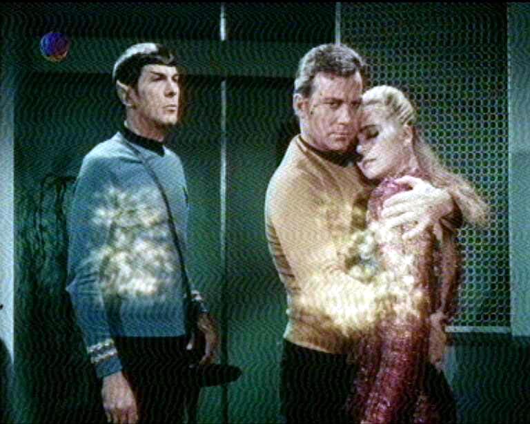 Star Trek Bilder - The Original Series - Raumschiff Enterprise - Fast Unsterblich