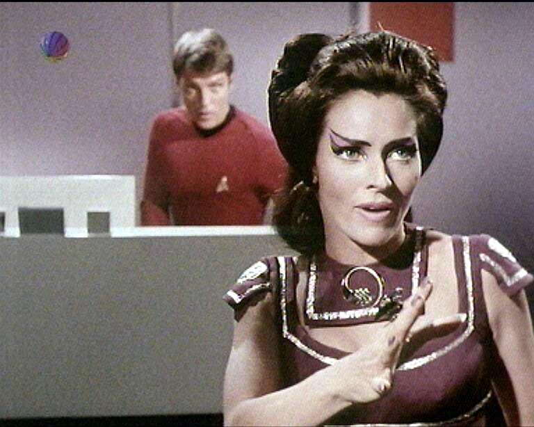Star Trek Bilder - The Original Series - Raumschiff Enterprise - Gefährliche Planetengirls