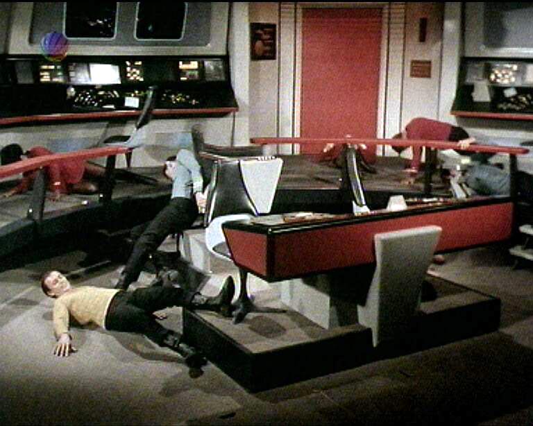 Star Trek Bilder - The Original Series - Raumschiff Enterprise - Gefährliche Planetengirls