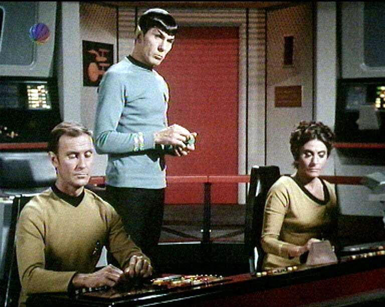 Star Trek Bilder - The Original Series - Raumschiff Enterprise - Gefährliche Planetengirls