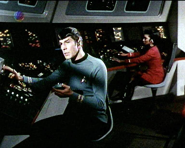 Star Trek Bilder - The Original Series - Raumschiff Enterprise - Gefährliche Planetengirls