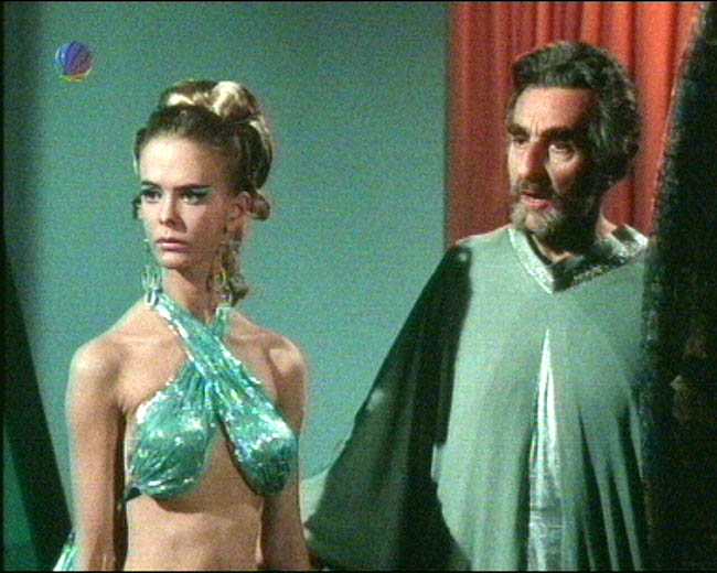 Star Trek Bilder - The Original Series - Raumschiff Enterprise - Die Wolkenstadt