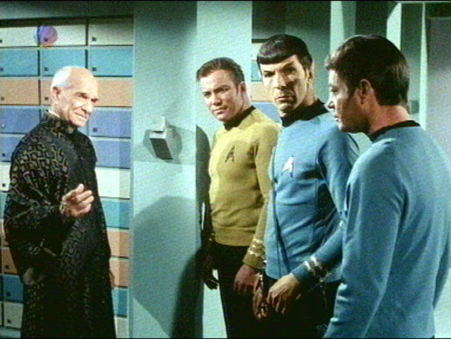 Star Trek Bilder - The Original Series - Raumschiff Enterprise - Portal in die Vergangenheit