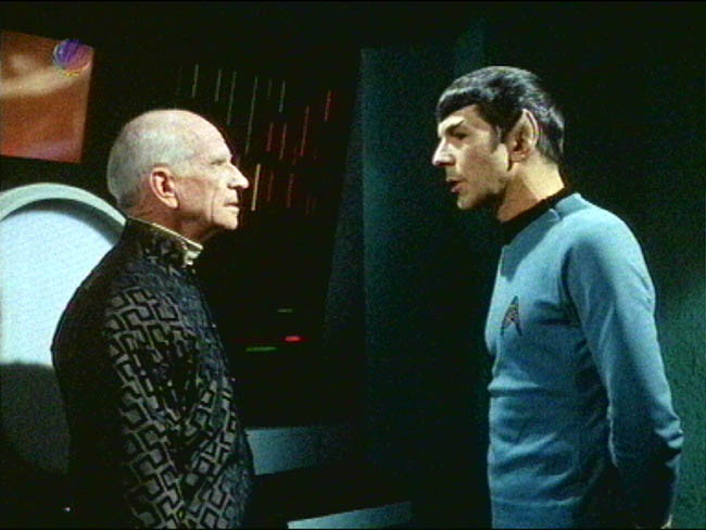 Star Trek Bilder - The Original Series - Raumschiff Enterprise - Portal in die Vergangenheit