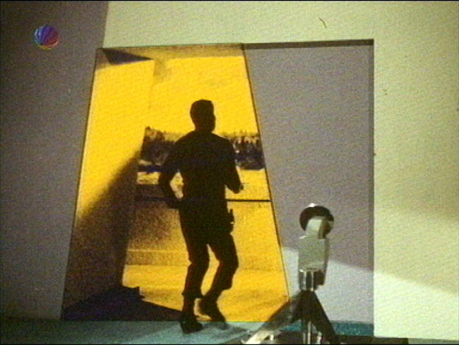 Star Trek Bilder - The Original Series - Raumschiff Enterprise - Portal in die Vergangenheit