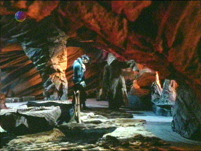 Star Trek Bilder - The Original Series - Raumschiff Enterprise - Portal in die Vergangenheit