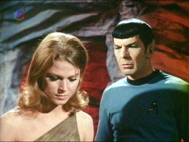 Star Trek Bilder - The Original Series - Raumschiff Enterprise - Portal in die Vergangenheit